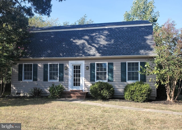 view of front of house featuring a front yard