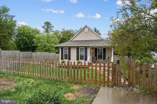 view of front of property