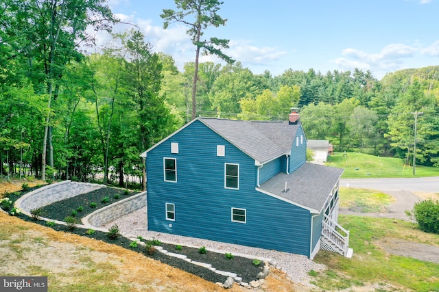 view of home's exterior