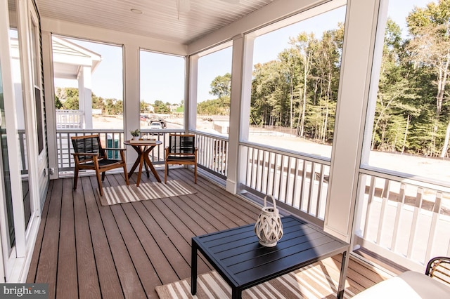 view of sunroom / solarium