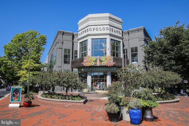 view of building exterior