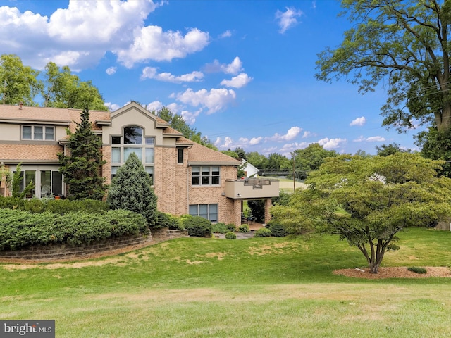 3596 Eagle Dr, Chambersburg, PA 17202 - exterior space with a balcony and a lawn