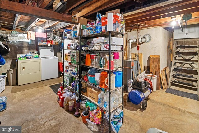 basement featuring washer and dryer