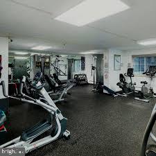 workout area featuring a healthy amount of sunlight