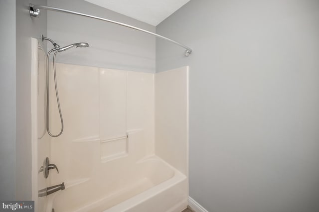 bathroom featuring shower / tub combination