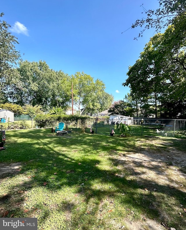 view of yard with fence