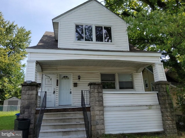 view of front of house featuring covered porch