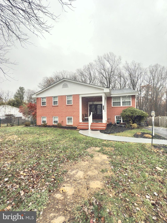 view of front of house with a front yard