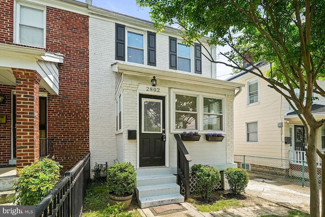 view of front of house