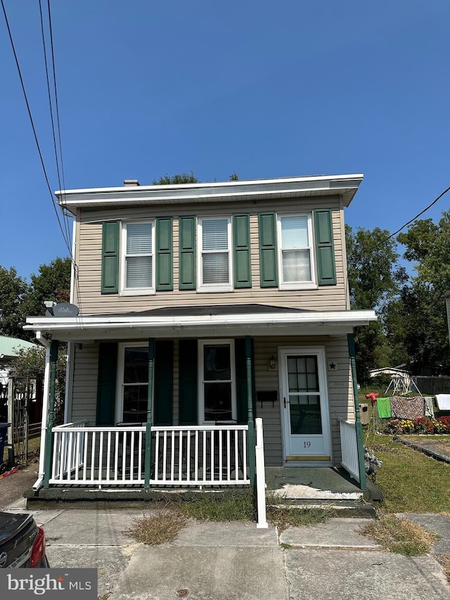 view of front of house featuring covered porch