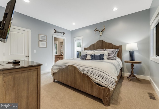 view of carpeted bedroom