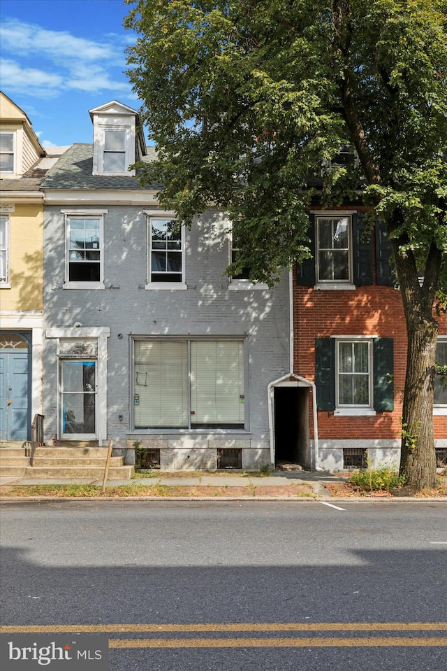 view of townhome / multi-family property