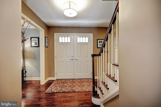 entryway featuring dark hardwood / wood-style flooring