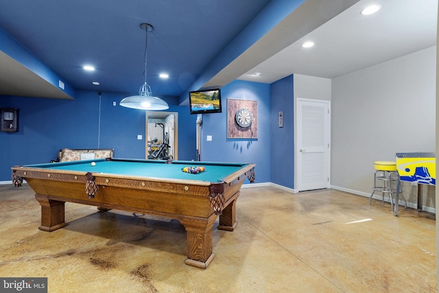 rec room featuring billiards