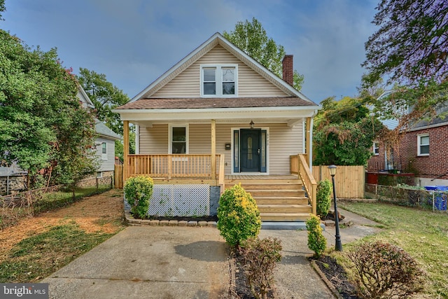 bungalow-style house with covered porch