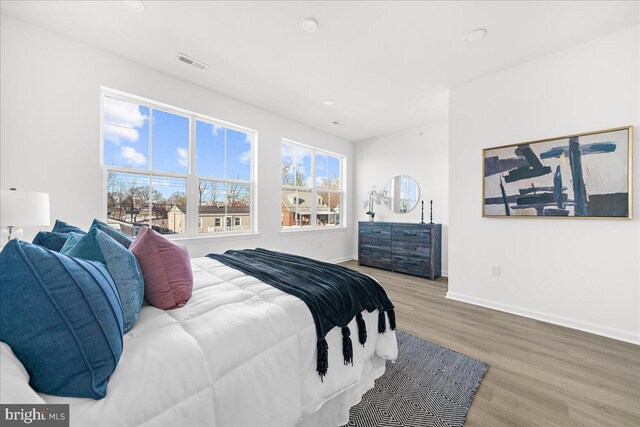 unfurnished room featuring dark hardwood / wood-style floors