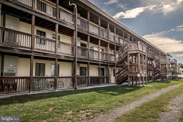 view of building exterior