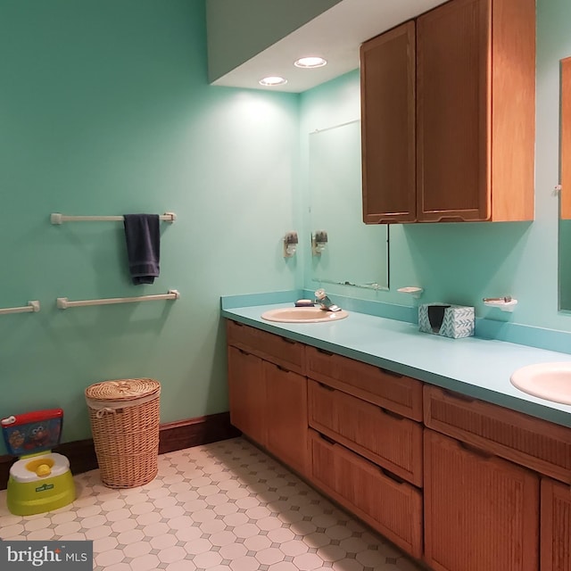 bathroom with vanity