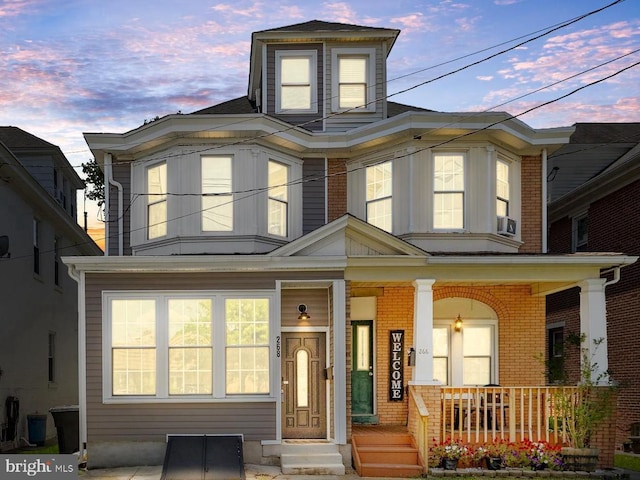 view of front of home featuring a porch