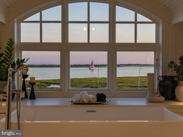 9601 Ocean Vw, Ocean City, MD 21842 - room details featuring a water view
