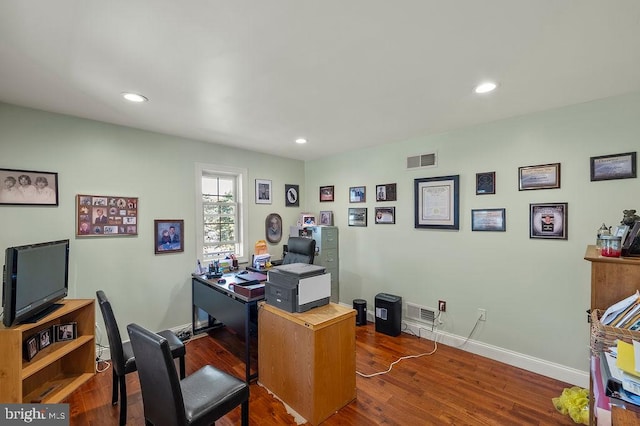 office area featuring hardwood / wood-style flooring