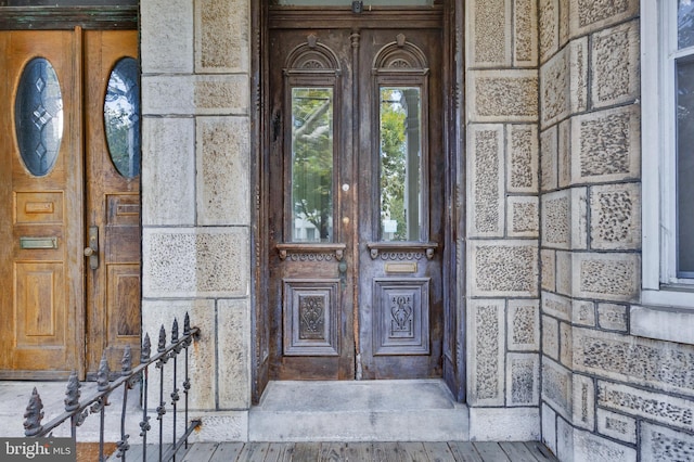 view of property entrance