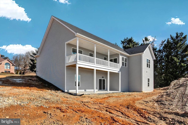 606 Vista Ct, Waynesboro, PA 17268 - back of house with a balcony