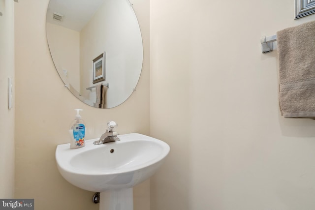 bathroom with sink