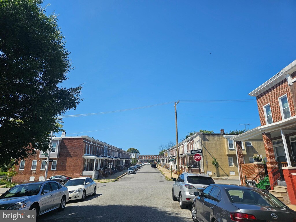 view of townhome / multi-family property