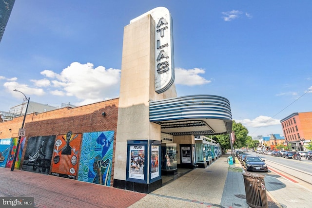 view of building exterior