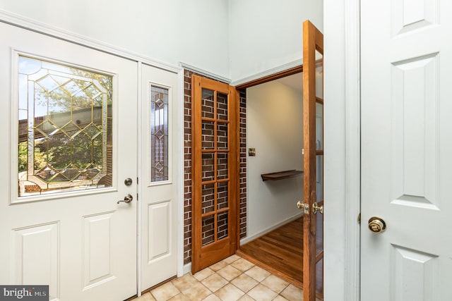 view of tiled entryway