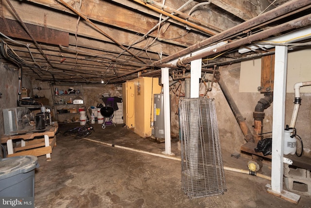 3000 N 24th St, Philadelphia, PA 19132 - unfinished below grade area with water heater