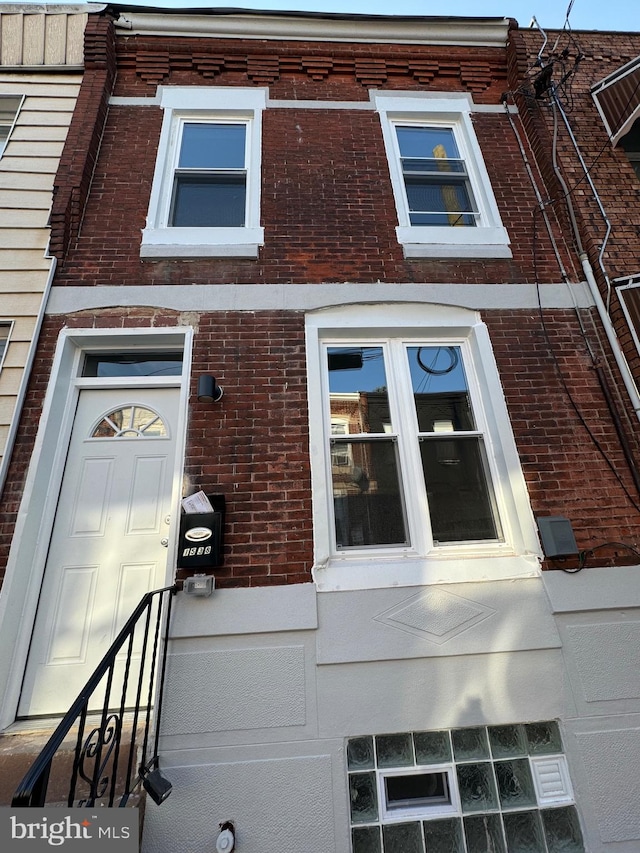 view of townhome / multi-family property