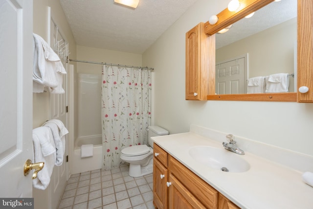 full bathroom featuring vanity, toilet, a textured ceiling, and shower / tub combo with curtain