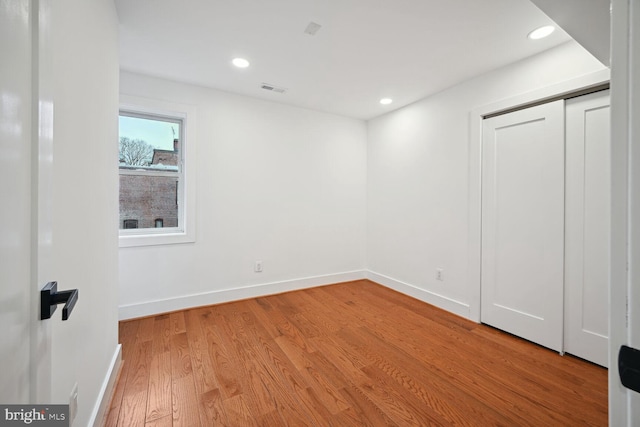 empty room featuring light hardwood / wood-style flooring