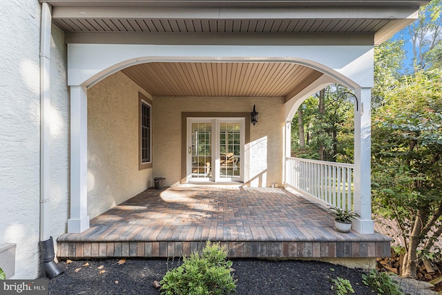 deck with covered porch