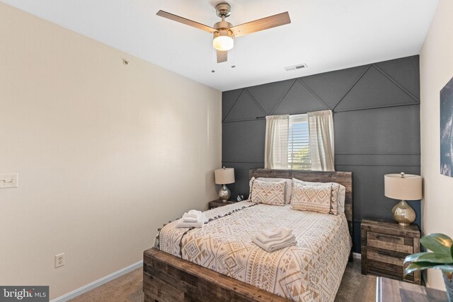 bedroom with carpet flooring and ceiling fan