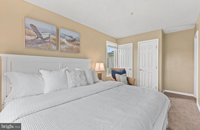 bedroom featuring carpet floors