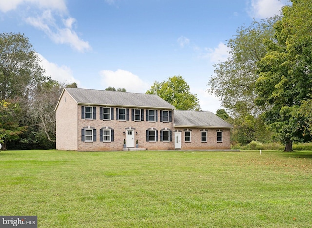 colonial house with a front yard