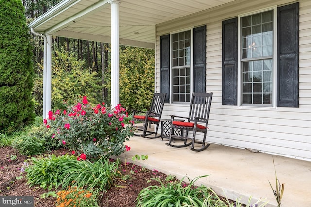 view of patio / terrace featuring covered porch