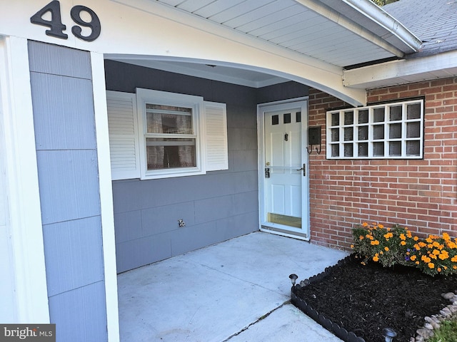 view of property entrance