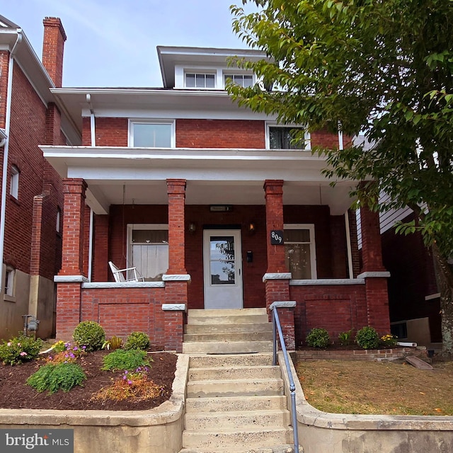 view of front facade featuring a porch