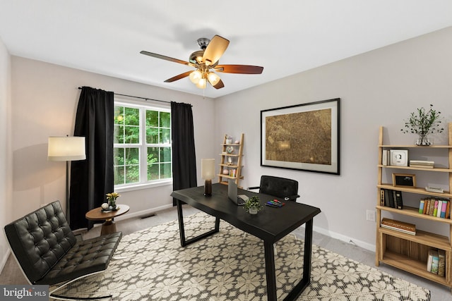 office featuring ceiling fan