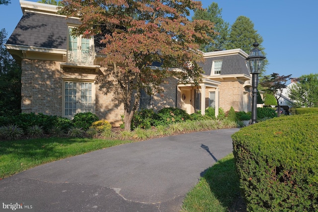 view of front of house