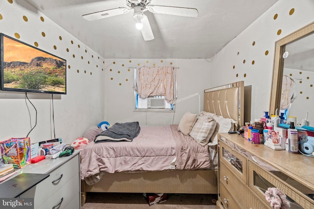 bedroom featuring ceiling fan and carpet flooring