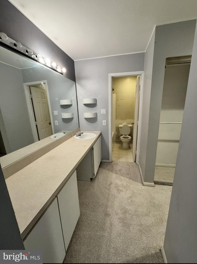 5778 Rexford Ct Unit 5778B, Springfield, VA 22152 - bathroom with toilet, baseboards, and vanity