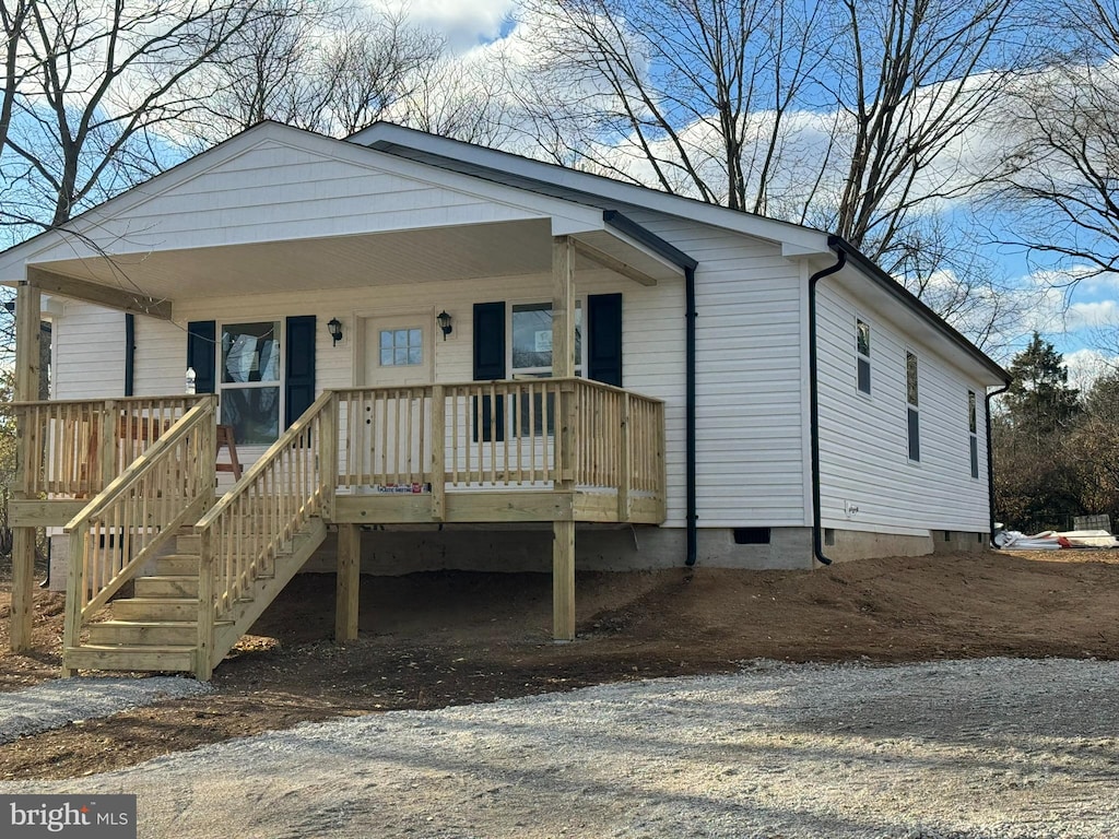 view of front of property with a porch