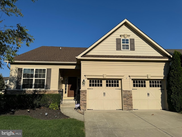 view of front facade with a garage