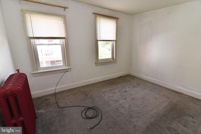 view of carpeted spare room