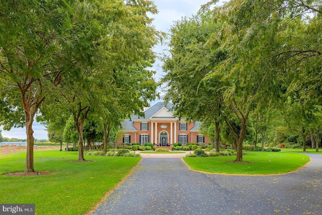 20459 Troyer Ln, Lincoln, DE 19960 - greek revival inspired property with a front yard